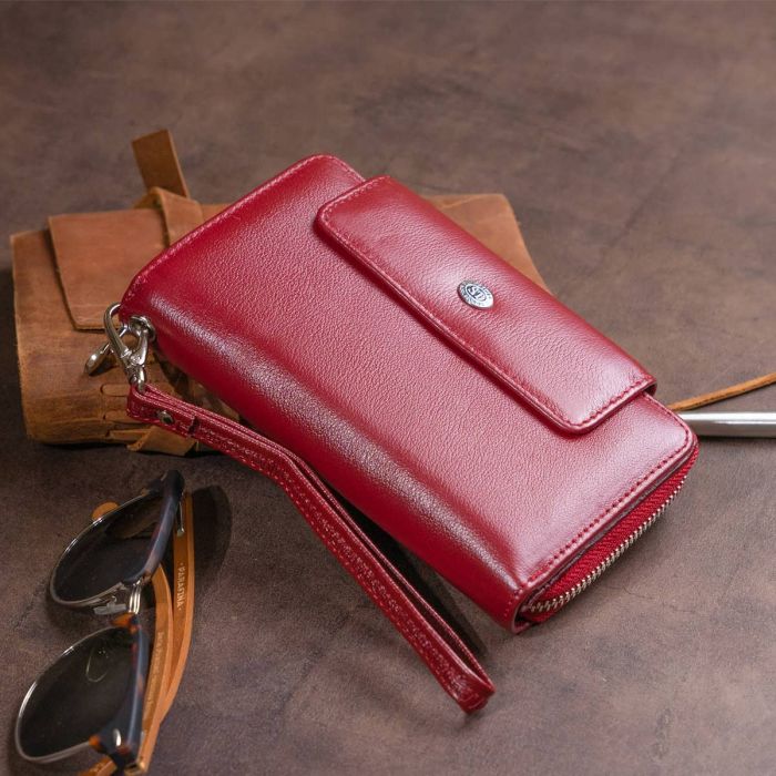 Гаманець зі шкіри на клямці ST Leather 19341 бордовий
