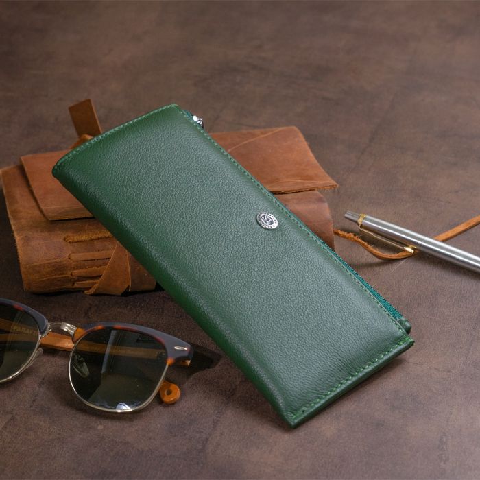 Горизонтальний тонкий гаманець зі шкіри унісекс ST Leather 19328 зелений