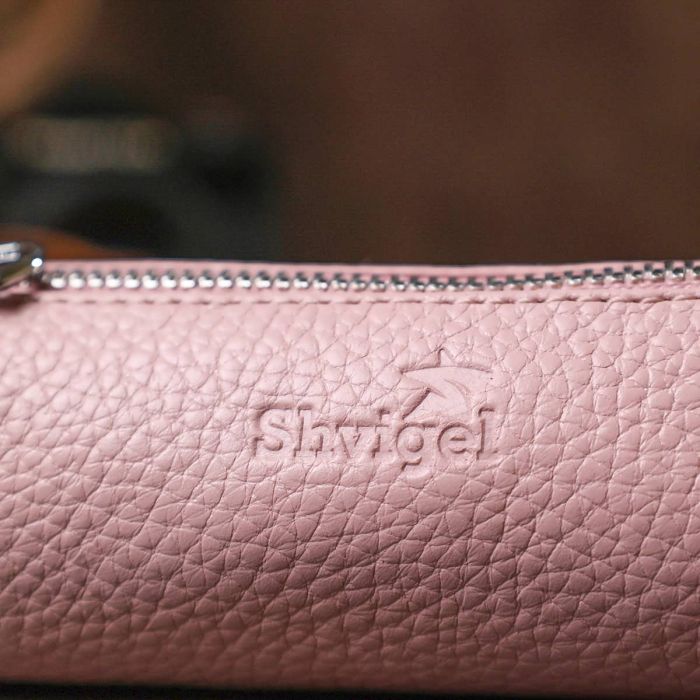 Стильна жіноча ключниця Shvigel 16538 рожева