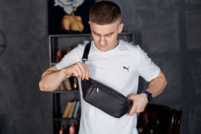 Сумка-бананка для телефону Tiding Bag 11х25х8 із натуральної гладкої шкіри TD-31848 чорна