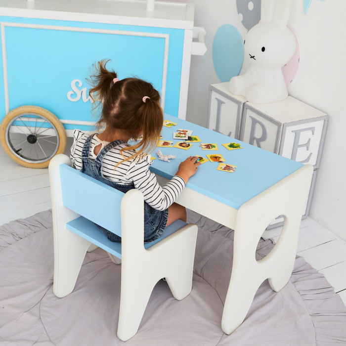 Столик та стільчик для дитини гральний білий з блакитним LalaKids