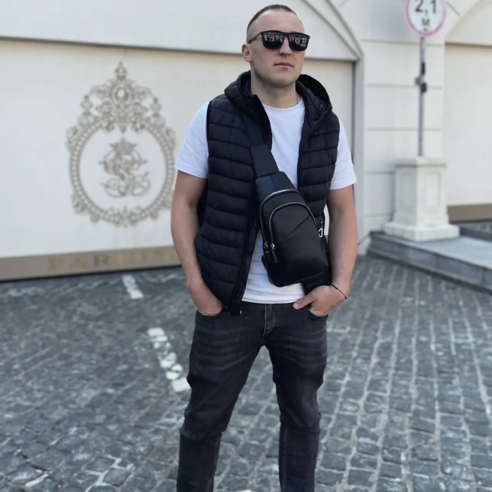 Сумка слінг чоловіча через плече 17х32х8 бананка з натуральної шкіри TIDING BAG A25F-515-1A чорна