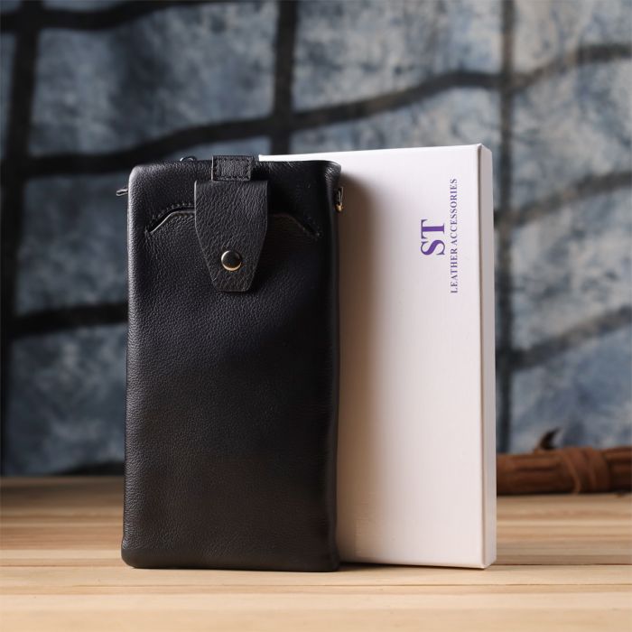 Жіночий шкіряний гаманець-клатч із відділенням під телефон ST Leather 23101 чорний