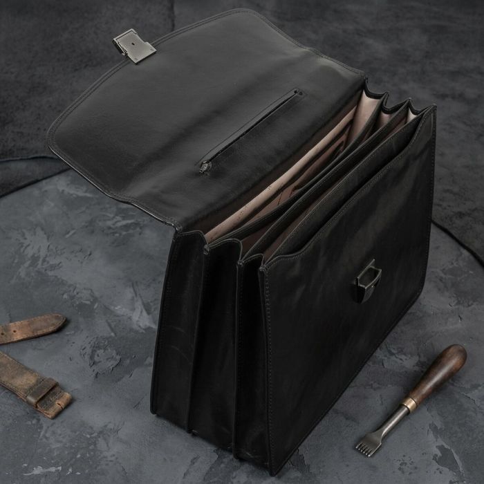 Чоловічий діловий портфель Tony Perotti 8009/42 nero (90377) Чорний