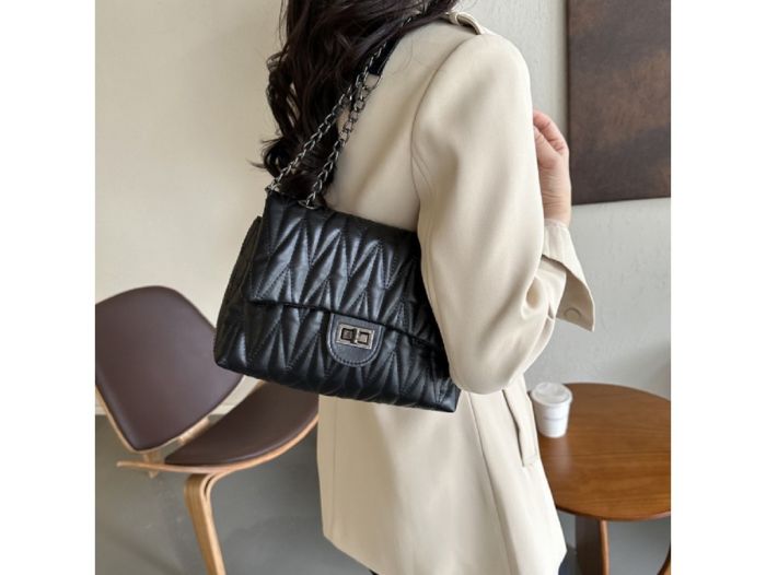 Кросбоди в мягкой эко-коже Lilly P4-6449A черное