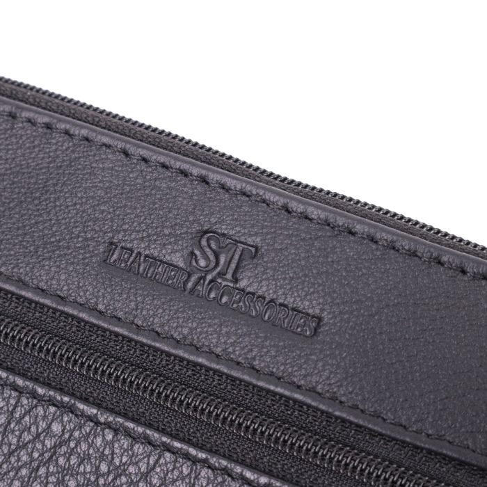 Містка шкіряна ключниця на блискавці ST Leather 22556 чорна