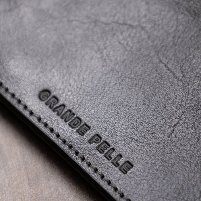 Шкіряне портмоне унісекс Grande Pelle 11513 чорний