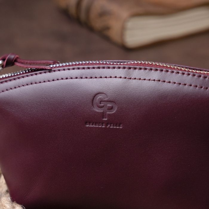 Жіноча косметичка зі шкіри Amelin Grande Pelle 11300 сливова