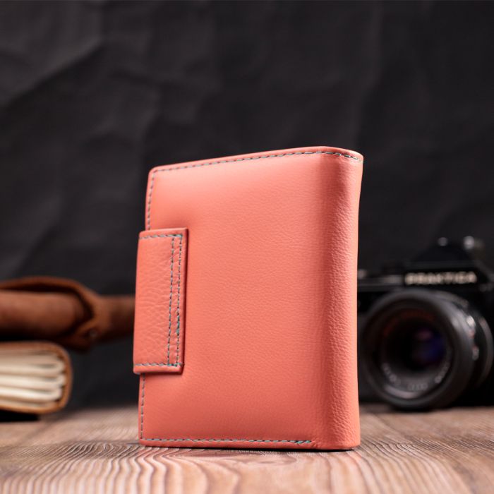 Гаманець з натуральної шкіри для жінок з цікавою монетницею ST Leather 19447 помаранчевий