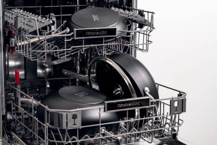 Сотейник з кришкою KitchenAid FHA 28 см з керамічним покриттям (CC005697-001)
