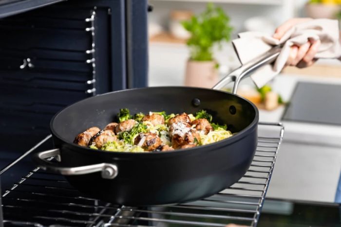 Сотейник з кришкою KitchenAid FHA 28 см з керамічним покриттям (CC005697-001)