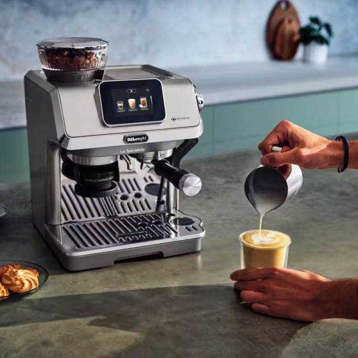 Ріжкова кавоварка DeLonghi EC 9455 M