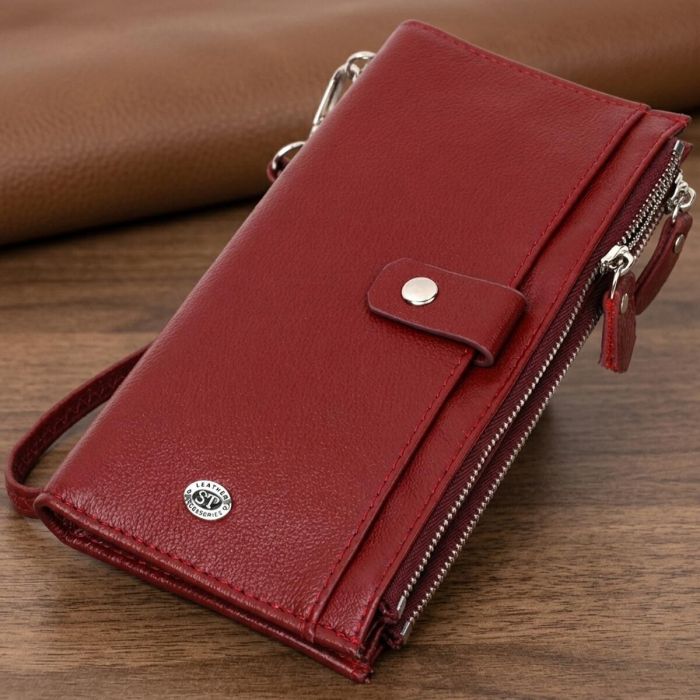 Стильний та яскравий жіночий гаманець-клатч ST Leather 19433 бордовий