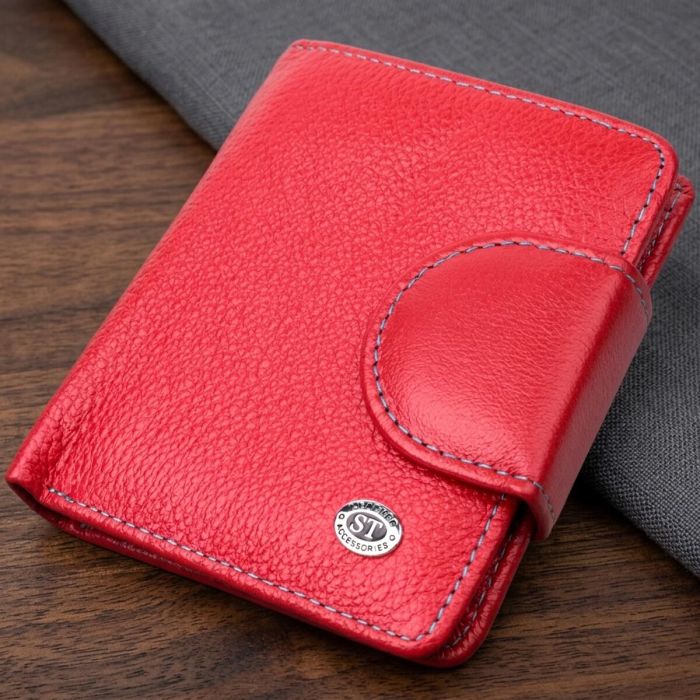 Шкіряний яскравий гаманець з монетницею ST Leather 19453 червоний