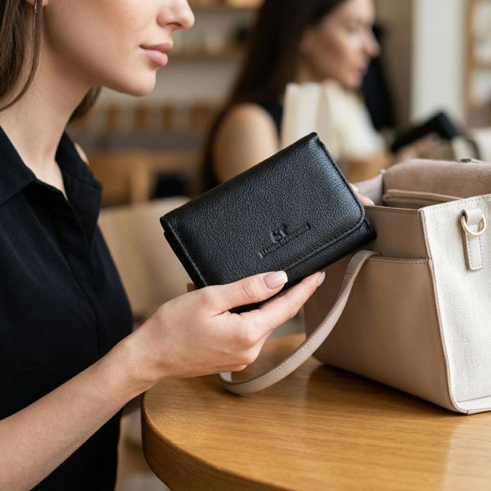 Красиве жіноче портмоне з монетницею з натуральної шкіри ST Leather 22728 чорне