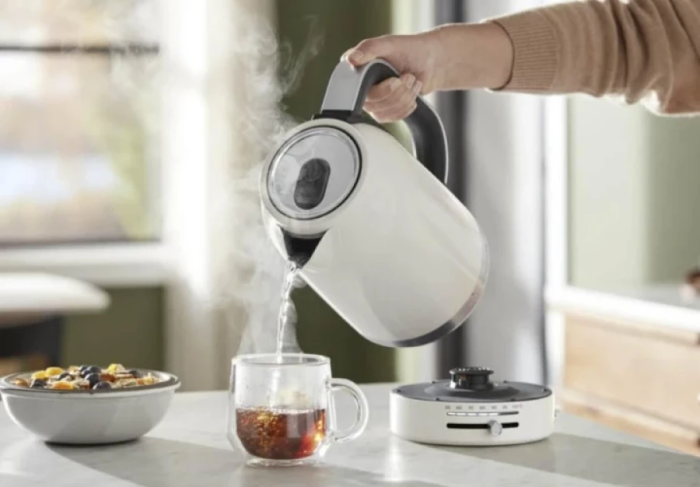 Електрочайник KitchenAid 1,7 л 5KEK1701EPL порцеляновий білий